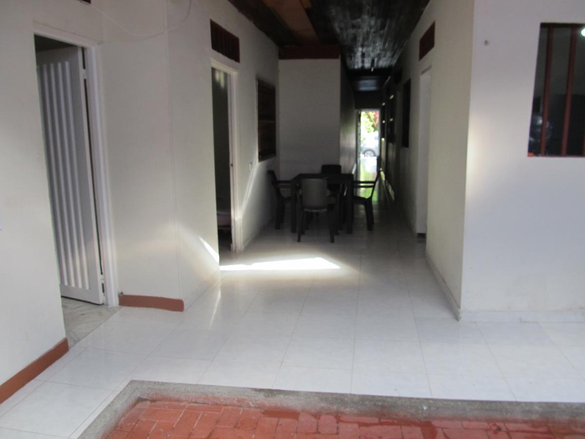 Backpackers And Travellers Hostel Neiva Kültér fotó