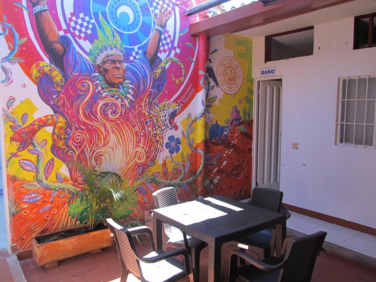 Backpackers And Travellers Hostel Neiva Kültér fotó